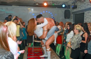 Dancing party girls get drunk and go crazy over naked male strippers