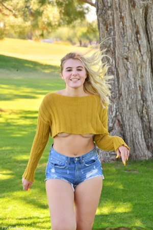 Dirty blonde Isabelle ditches jeans shorts and a sweater prior to masturbating 52487173