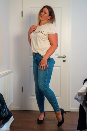 Older fatty Julia Winter models denim jeans before having POV sex 61637471