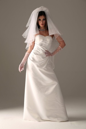Glamour model Little Caprice strips off her wedding dress 90167406