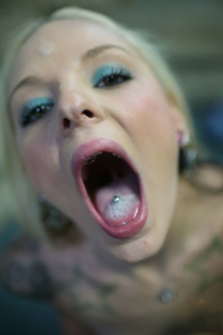 Slender blond Faye Runaway swallows a mouthful of cum after riding a huge dick 40764463