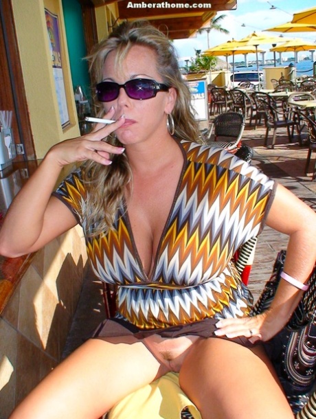 Busty amateur Amber Lynn Bach flashes in public whenever she gets a chance 83166550