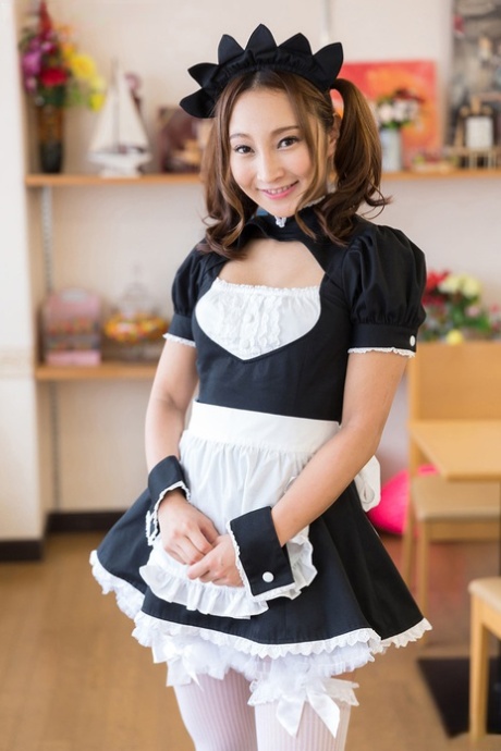 Cute Japanese maid gives her boss a handjob after he watches her masturbate 32318723