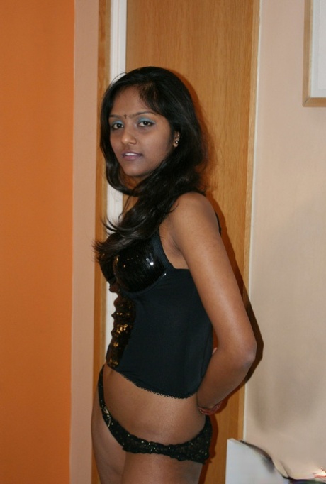 Indian amateur Divya Yogesh releases her firm tits from black lingerie 37385209
