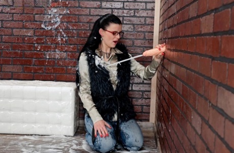Dark-haired girl gets covered in copious amounts of sperm at a gloryhole 59862719