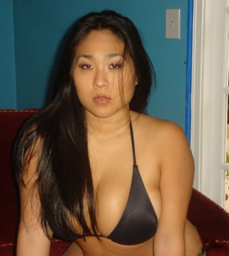 Chubby Asian girl models non nude in black bikini and high heeled shoes 30211154