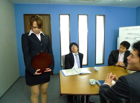 Japanese secretary partakes in a blowbang during a business meeting 75607767