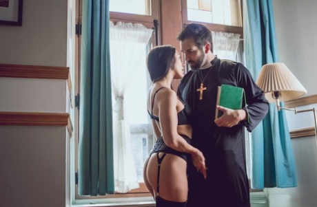 Latina girl Lily Hall gets banged by a priest in a garter belt and nylons 58949457