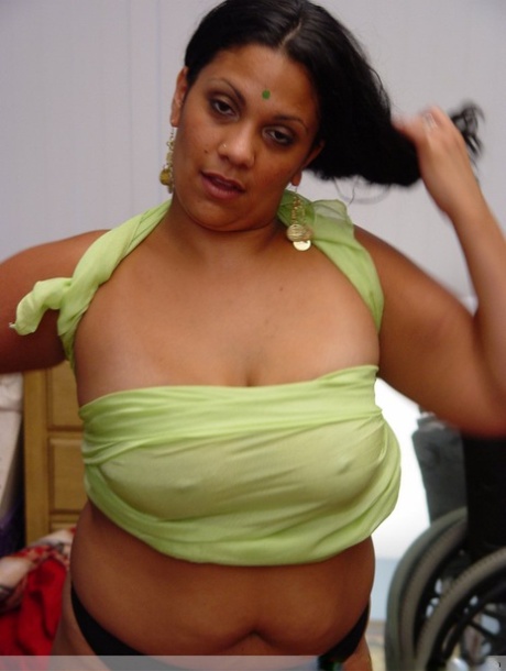 Indian BBW has sex with two men at the same time on a couch 68229785