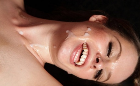 Tifany Naylor concludes sexual intercourse with jizz on her face 18194698