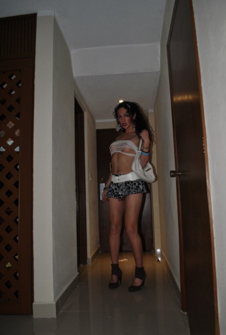 Latina Tranny Crazy Nikki in Cancun 53854354