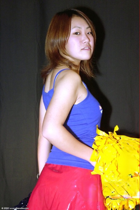 Amateur Japanese cheerleader Naoko loosing bare ass from panties and skirt 43028676