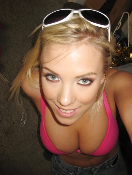 Busty Britney Beth shows off slutty in POV sex scenes on cam 52005102